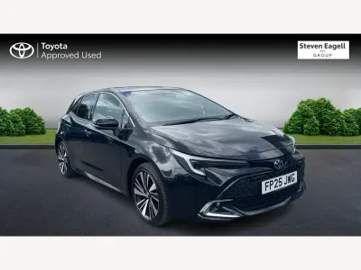 Used Toyota Corolla Design 140 HP (102 kW) 2025 Black Hatchback