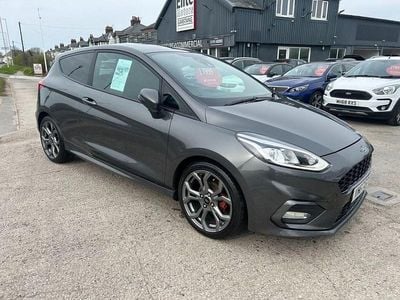 Used Ford Fiesta ST-Line 140 HP (102 kW) 2018 Grey Hatchback