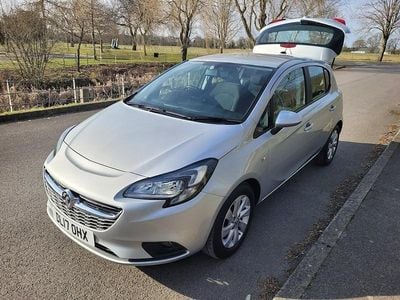 Second-hand Vauxhall Corsa Design Edition 2017 Argintiu Hatchback