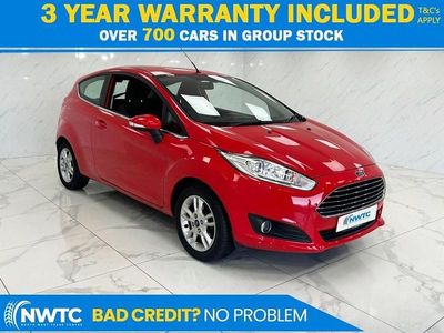 Used Ford Fiesta Zetec 82 HP (60 kW) 2016 Red Hatchback