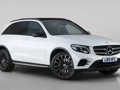 Used Mercedes GLC250 AMG 204 HP (150 kW) 2019 White SUV