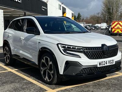Used Renault Austral Iconic Esprit Alpine 200 HP (147 kW) 2024 White  SUV