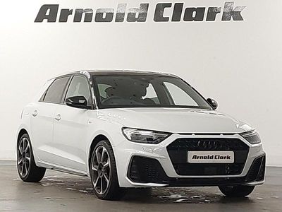 Used Audi A1 Black Edition 95 HP (69 kW) 2024 White SUV