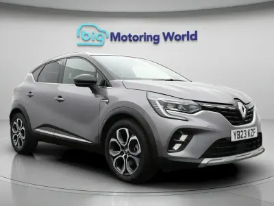 Used Renault Captur Techno 145 HP (106 kW) 2023 Grey/black SUV