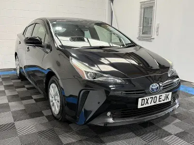 Used Toyota Prius Active 140 HP (102 kW) 2026 Black Hatchback