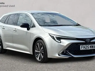 Used Toyota Corolla Design 140 HP (102 kW) 2025 Silver Estate