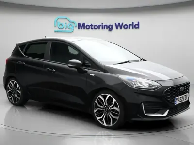 Begagnad Ford Fiesta ST-Line 100 HK (73 kW) 2022 Svart Halvkombi