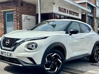 Used Nissan Juke N-Connecta 114 HP (83 kW) 2024 White SUV