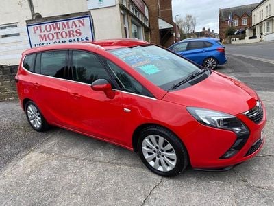 Used Vauxhall Zafira 140 HP (102 kW) 2016 Red MPV