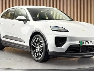 Used Porsche Macan 4 Electric 300 kW (408 HP) 2024 Grey SUV