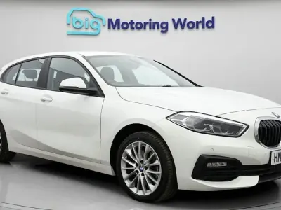 Usado BMW 116 116 CV (85 kW) 2024 Blanco Utilitario