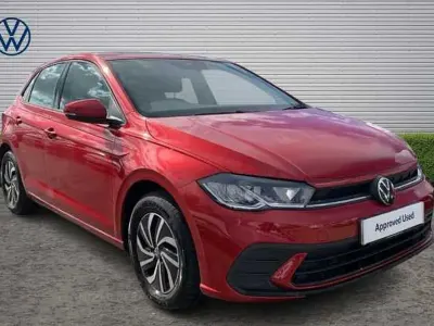 Used VW Polo Life 95 HP (69 kW) 2022 Red Hatchback