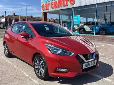 Used Nissan Micra Acenta 71 HP (52 kW) 2018 Red Hatchback