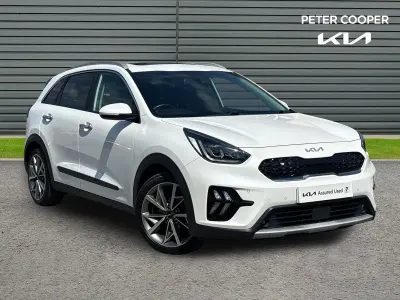 Used Kia Niro 139 HP (102 kW) 2022 White SUV