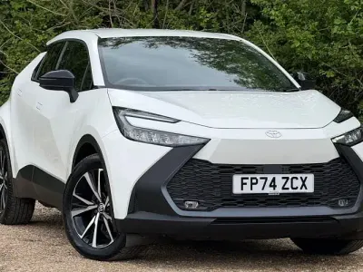Używany Toyota C-HR Design 223 KM (164 kW) 2026 SUV