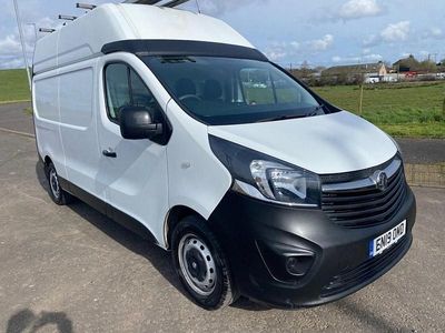 Używany Vauxhall Vivaro 125 KM (91 kW) 2019 Biały Minivan