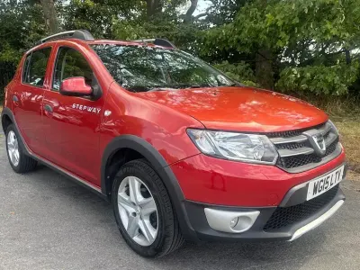 Used Dacia Sandero Lauréate 88 HP (64 kW) 2015