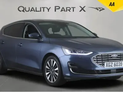 Used Ford Focus Titanium 125 HP (91 kW) 2022 Blue Hatchback