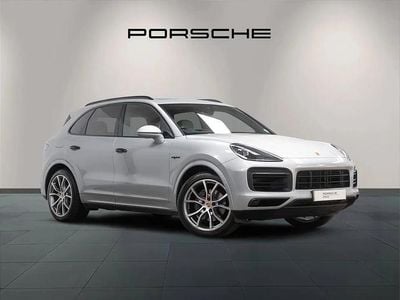 Used Porsche Cayenne 456 HP (335 kW) 2023 Silver SUV