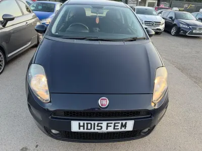 Used Fiat Punto Easy 69 HP (50 kW) 2015 Blue Hatchback