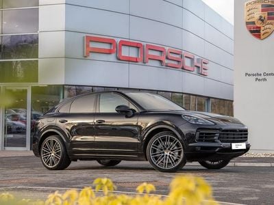 Used Porsche Cayenne 440 HP (323 kW) 2019 Black SUV
