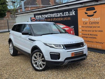Used Land Rover Range Rover evoque SE 2017 White Estate
