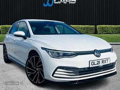 Used VW Golf VII Life 150 HP (110 kW) 2021 White Hatchback