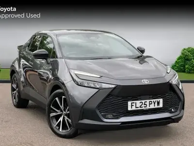 Gebraucht Toyota C-HR Design 140 PS (102 kW) 2025 Grau SUV