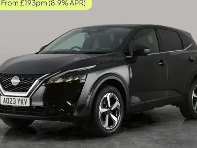 Used Nissan Qashqai N-Connecta 140 HP (102 kW) 2023 Black SUV