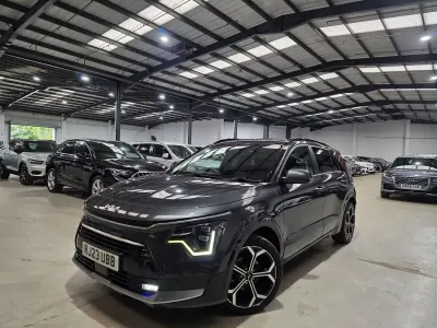 Gebraucht Kia Niro 2023 Grau SUV