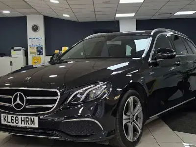Used Mercedes E200 SE 184 HP (135 kW) 2019 Black Estate