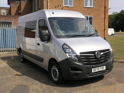 Used Vauxhall Movano 135 HP (99 kW) 2021 Silver MPV