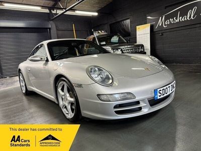 Porsche 911 Carrera