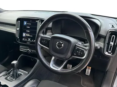 Used Volvo XC40 R-Design Pro 163 HP (119 kW) 2021 Grey SUV