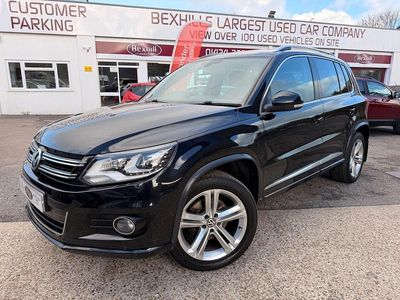 Black Used 2015 VW Tiguan R-line SUV | £8,999 (Expensive)