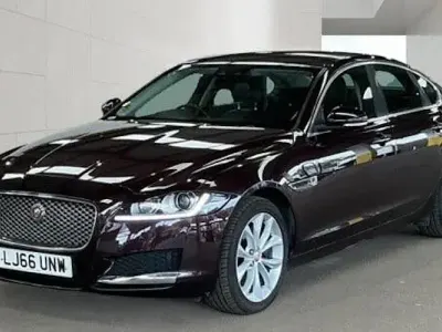 Used Jaguar XF Portfolio 179 HP (131 kW) 2020 Sedan