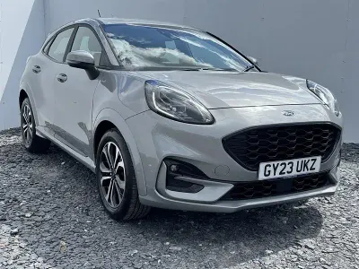 Usado Ford Puma ST-Line 125 HP (91 kW) 2023 Prateado SUV