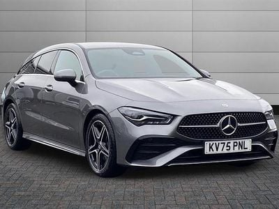 Usado Mercedes CLA180 Executive 136 HP (100 kW) 2025 Cinzento Sedan