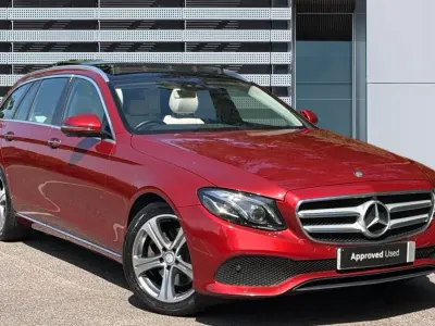 Usado Mercedes E220 Premium Plus 194 CV (142 kW) 2017 Familiar