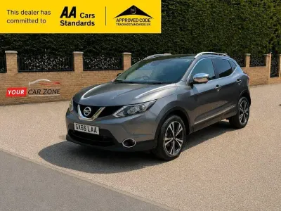 Used Nissan Qashqai Tekna 130 HP (95 kW) 2015 Grey SUV