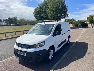 Used Peugeot Partner 2021 White MPV