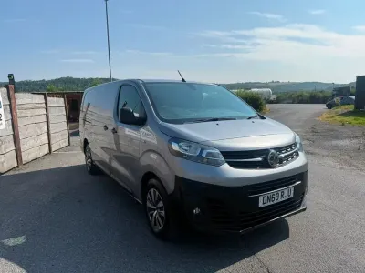 Used Vauxhall Vivaro S 100 HP (73 kW) 2019 Grey MPV