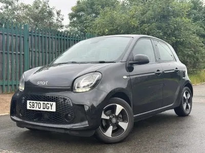 Used Smart ForFour Electric Drive Passion 60 kW (82 HP) 2021 Black Hatchback