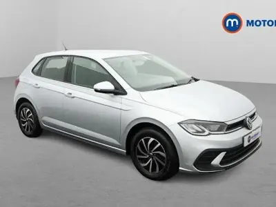 Used VW Polo Life 95 HP (69 kW) 2023 Silver Hatchback