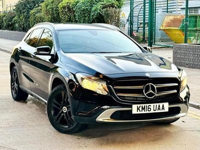 Mercedes GLA200