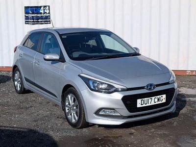 Used Hyundai i20 120 HP (88 kW) 2017 Grey Hatchback