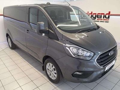 Begagnad Ford Transit Custom Limited 130 HK (95 kW) 2023 Grå Van