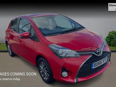 Used Toyota Yaris 99 HP (72 kW) 2016 Hatchback