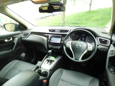 Used Nissan Qashqai Tekna 130 HP (95 kW) 2017 Black SUV