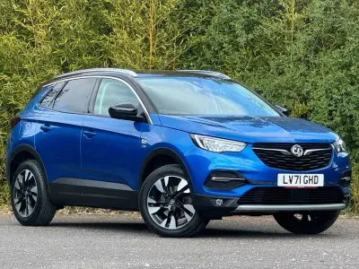 Used Vauxhall Grandland X Edition 130 HP (95 kW) 2021 Blue SUV
